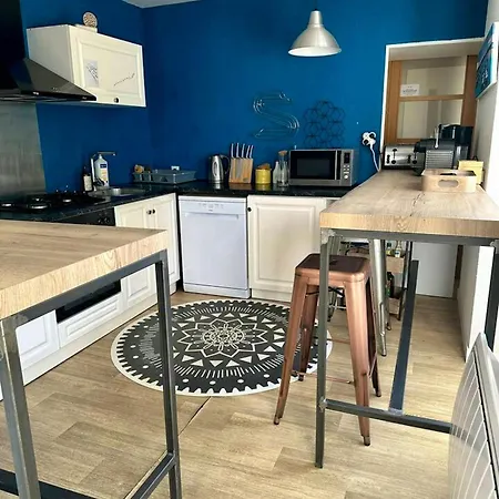 Maison De 4 Avec Piscine Partagee Jacuzzi Et Terrasse A Payns