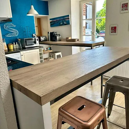 Maison De 4 Avec Piscine Partagee Jacuzzi Et Terrasse A بيت للعطل Payns